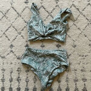 Bikini - like new. Worn once or twice.